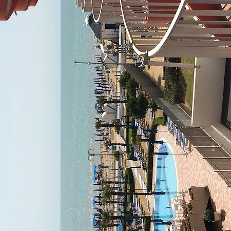 Residence Apollo - Walterigato Apartments Solo Per Famiglie Lido di Jesolo Exterior photo